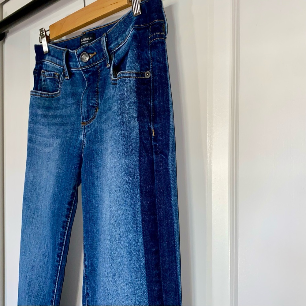 Banana Republic Premium Denim Two-Tone Mid-Rise Girlfriend Jeans, size 26 - Picture 6 of 13